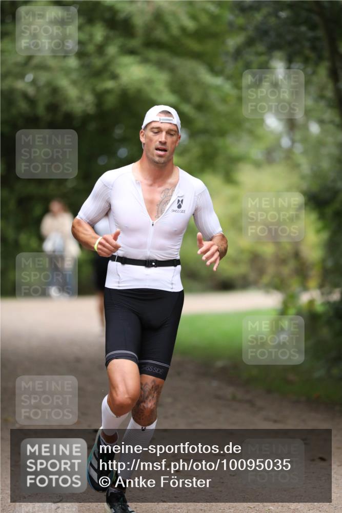 30.08.2026 - Elbe Triathlon Hamburg Antke Förster http://msf.ph/oto/10095035 30.08.2026 09:43:40 Laufen  meine-sportfotos.de