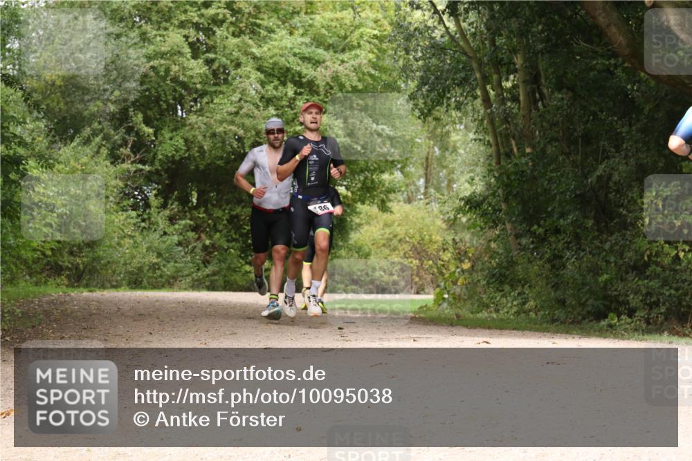 30.08.2026 - Elbe Triathlon Hamburg Antke Förster http://msf.ph/oto/10095038 30.08.2026 09:55:53 Laufen 98 meine-sportfotos.de