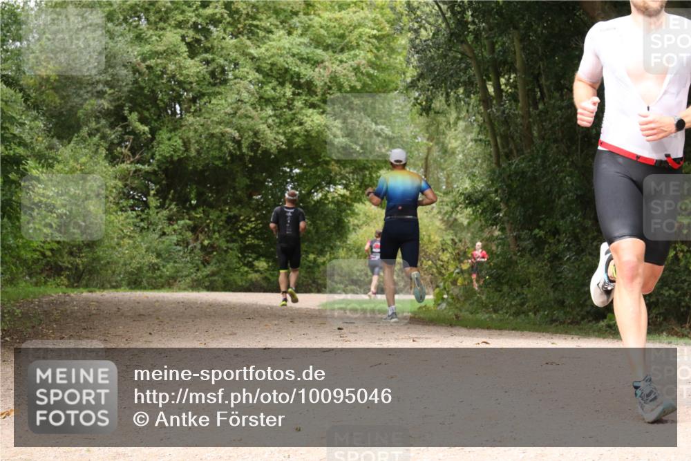 30.08.2026 - Elbe Triathlon Hamburg Antke Förster http://msf.ph/oto/10095046 30.08.2026 09:55:55 Laufen  meine-sportfotos.de