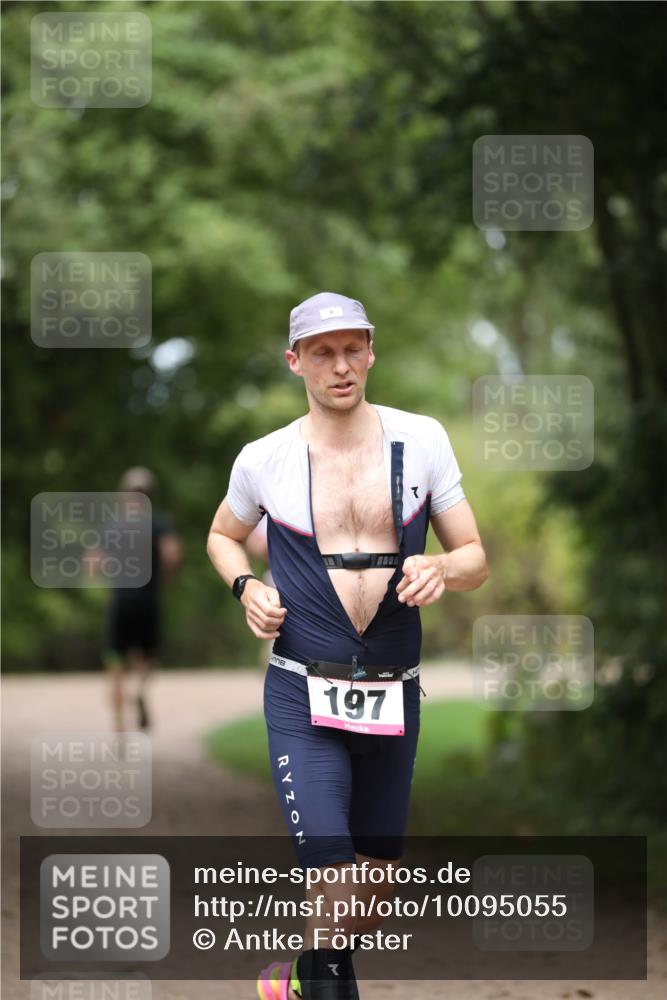 30.08.2026 - Elbe Triathlon Hamburg Antke Förster http://msf.ph/oto/10095055 30.08.2026 09:44:12 Laufen 197 meine-sportfotos.de