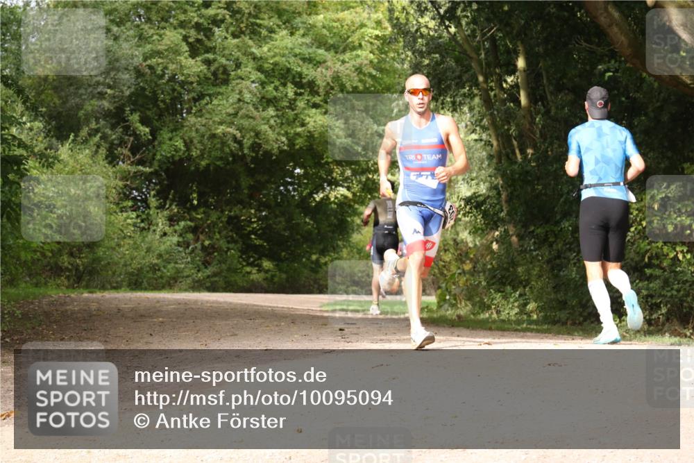 30.08.2026 - Elbe Triathlon Hamburg Antke Förster http://msf.ph/oto/10095094 30.08.2026 09:56:58 Laufen  meine-sportfotos.de