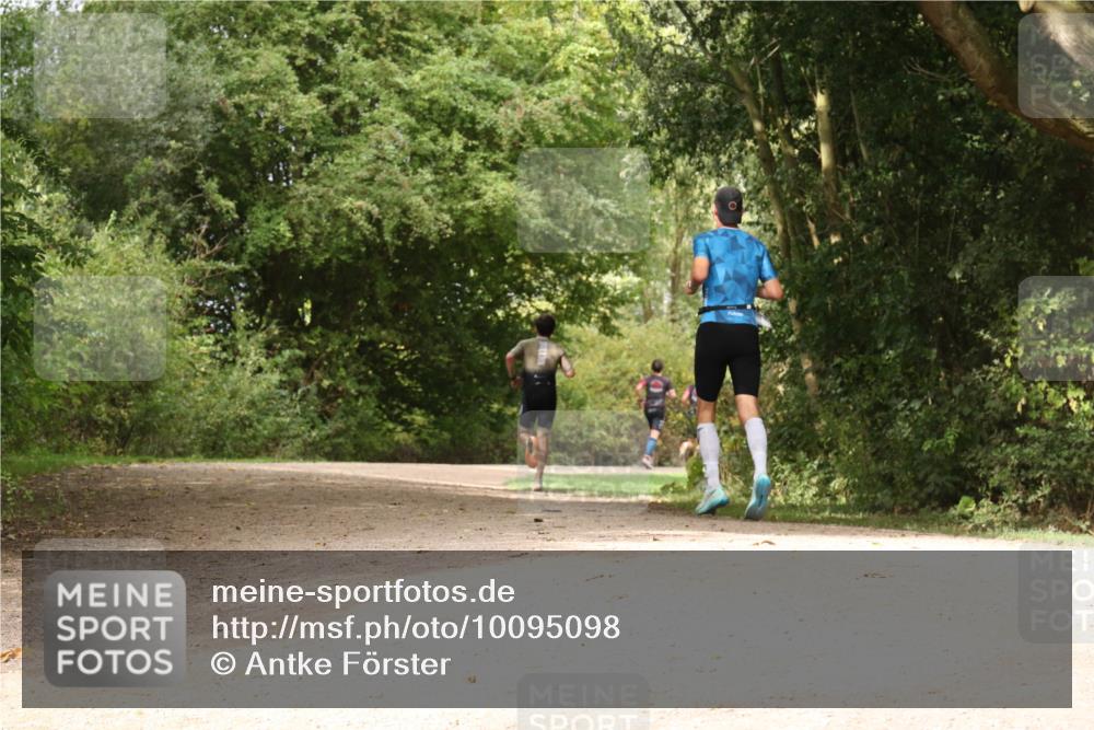 30.08.2026 - Elbe Triathlon Hamburg Antke Förster http://msf.ph/oto/10095098 30.08.2026 09:56:59 Laufen  meine-sportfotos.de
