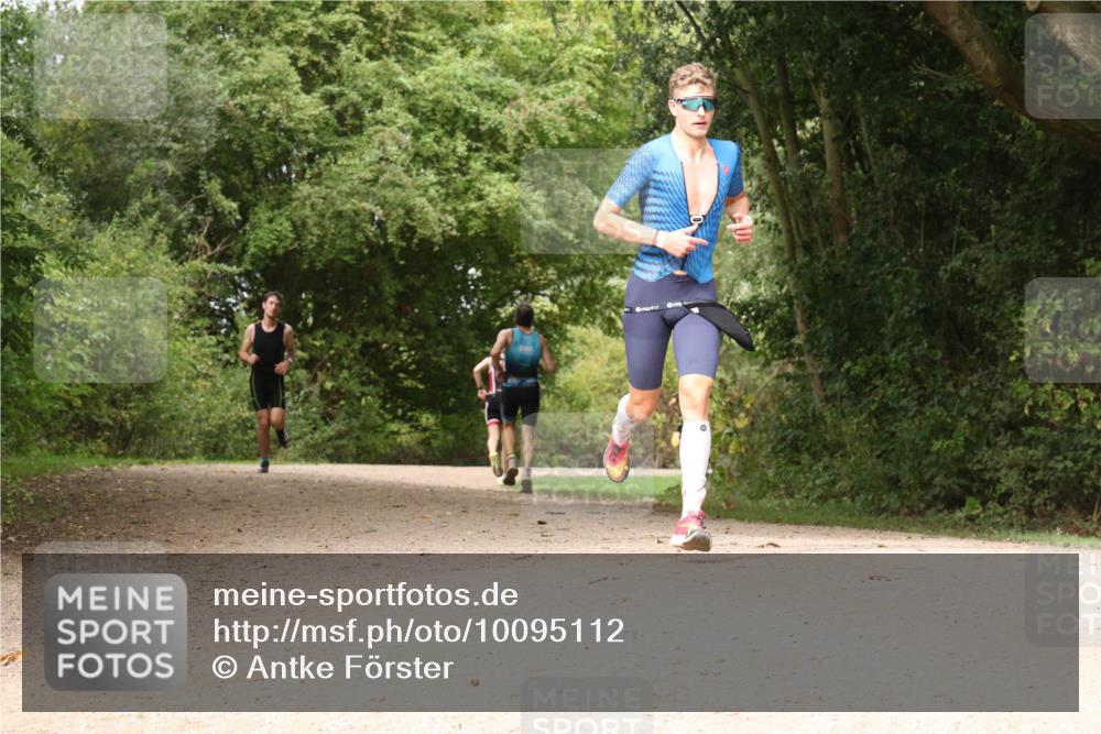30.08.2026 - Elbe Triathlon Hamburg Antke Förster http://msf.ph/oto/10095112 30.08.2026 09:57:21 Laufen  meine-sportfotos.de