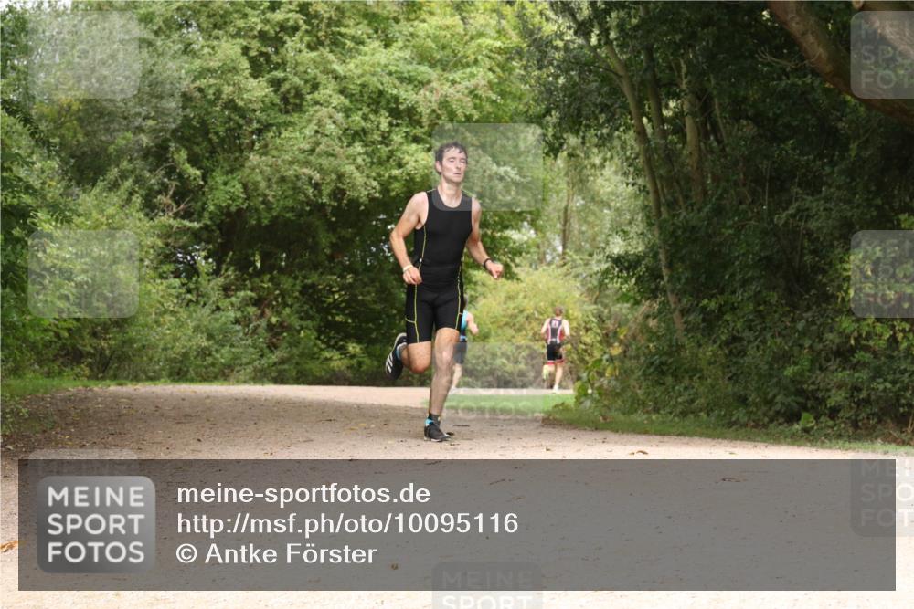 30.08.2026 - Elbe Triathlon Hamburg Antke Förster http://msf.ph/oto/10095116 30.08.2026 09:57:25 Laufen  meine-sportfotos.de