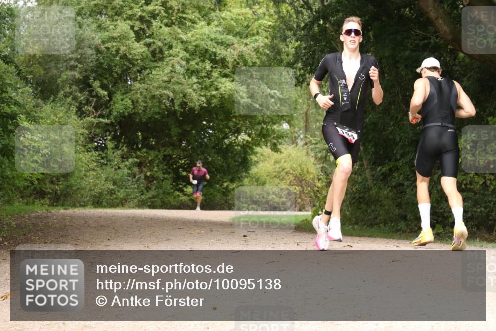 30.08.2026 - Elbe Triathlon Hamburg Antke Förster http://msf.ph/oto/10095138 30.08.2026 09:58:13 Laufen 1 meine-sportfotos.de