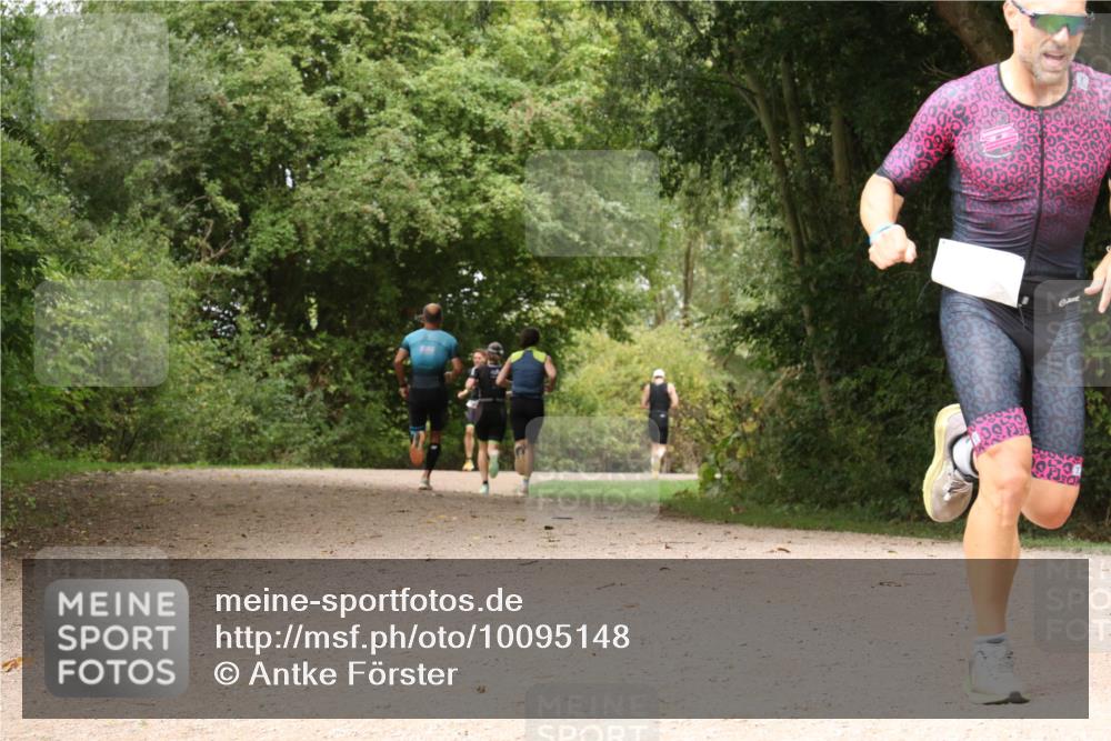 30.08.2026 - Elbe Triathlon Hamburg Antke Förster http://msf.ph/oto/10095148 30.08.2026 09:58:23 Laufen  meine-sportfotos.de