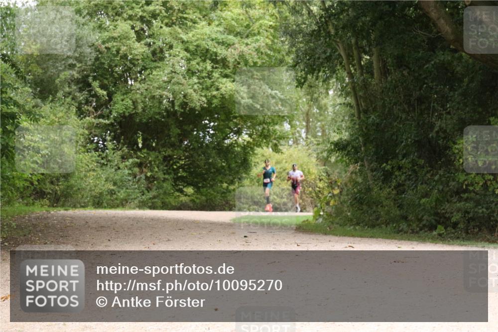 30.08.2026 - Elbe Triathlon Hamburg Antke Förster http://msf.ph/oto/10095270 30.08.2026 10:02:14 Laufen  meine-sportfotos.de