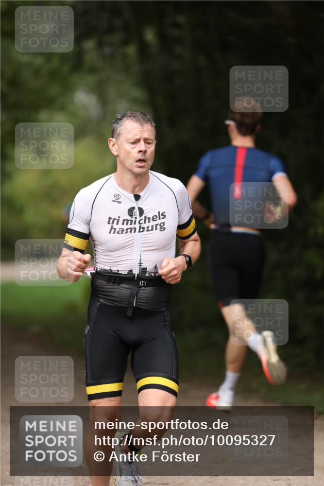 30.08.2026 - Elbe Triathlon Hamburg Antke Förster http://msf.ph/oto/10095327 30.08.2026 09:55:41 Laufen  meine-sportfotos.de