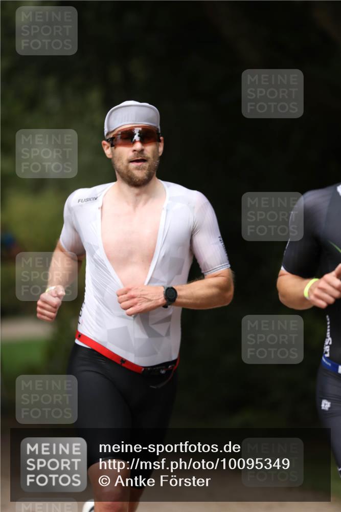 30.08.2026 - Elbe Triathlon Hamburg Antke Förster http://msf.ph/oto/10095349 30.08.2026 09:55:56 Laufen  meine-sportfotos.de