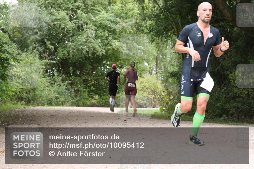 30.08.2026 - Elbe Triathlon Hamburg Antke Förster http://msf.ph/oto/10095412 30.08.2026 10:05:42 Laufen  meine-sportfotos.de