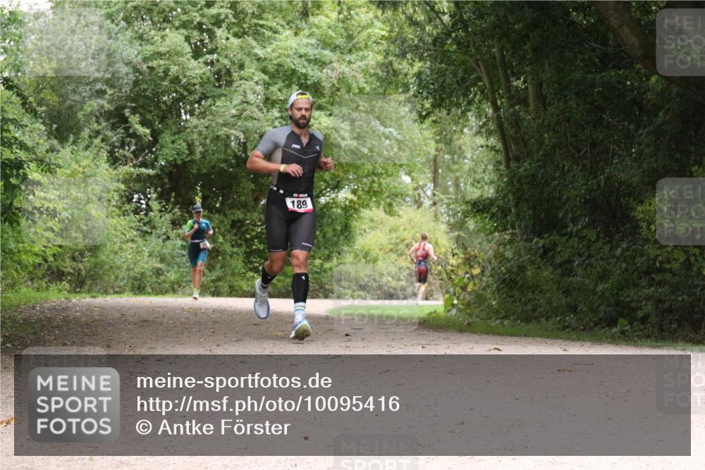 30.08.2026 - Elbe Triathlon Hamburg Antke Förster http://msf.ph/oto/10095416 30.08.2026 10:05:59 Laufen 189 meine-sportfotos.de