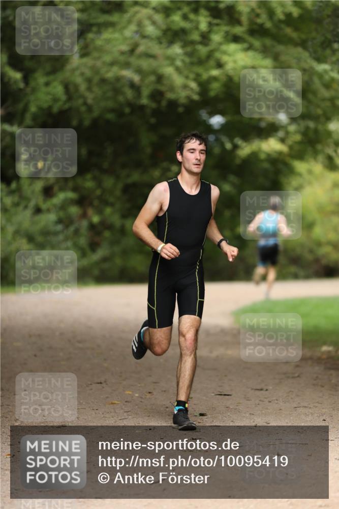 30.08.2026 - Elbe Triathlon Hamburg Antke Förster http://msf.ph/oto/10095419 30.08.2026 09:57:26 Laufen  meine-sportfotos.de