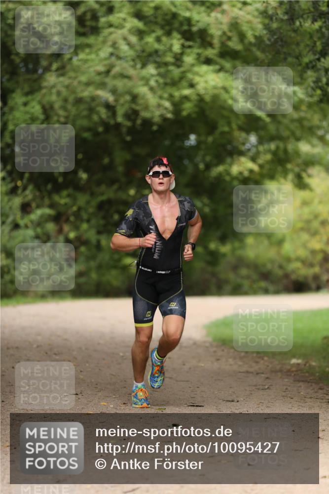 30.08.2026 - Elbe Triathlon Hamburg Antke Förster http://msf.ph/oto/10095427 30.08.2026 09:57:48 Laufen  meine-sportfotos.de