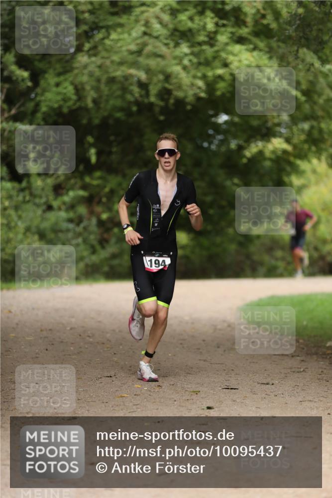 30.08.2026 - Elbe Triathlon Hamburg Antke Förster http://msf.ph/oto/10095437 30.08.2026 09:58:11 Laufen 194 meine-sportfotos.de