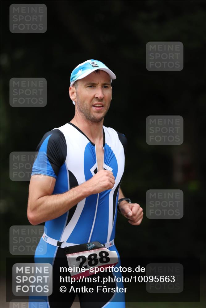 30.08.2026 - Elbe Triathlon Hamburg Antke Förster http://msf.ph/oto/10095663 30.08.2026 10:04:42 Laufen 288 meine-sportfotos.de