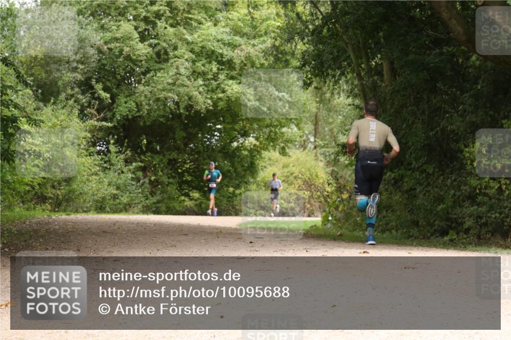 30.08.2026 - Elbe Triathlon Hamburg Antke Förster http://msf.ph/oto/10095688 30.08.2026 10:10:05 Laufen  meine-sportfotos.de
