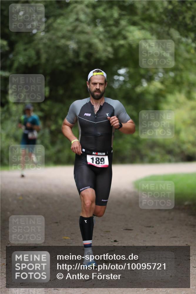 30.08.2026 - Elbe Triathlon Hamburg Antke Förster http://msf.ph/oto/10095721 30.08.2026 10:06:00 Laufen 189 meine-sportfotos.de