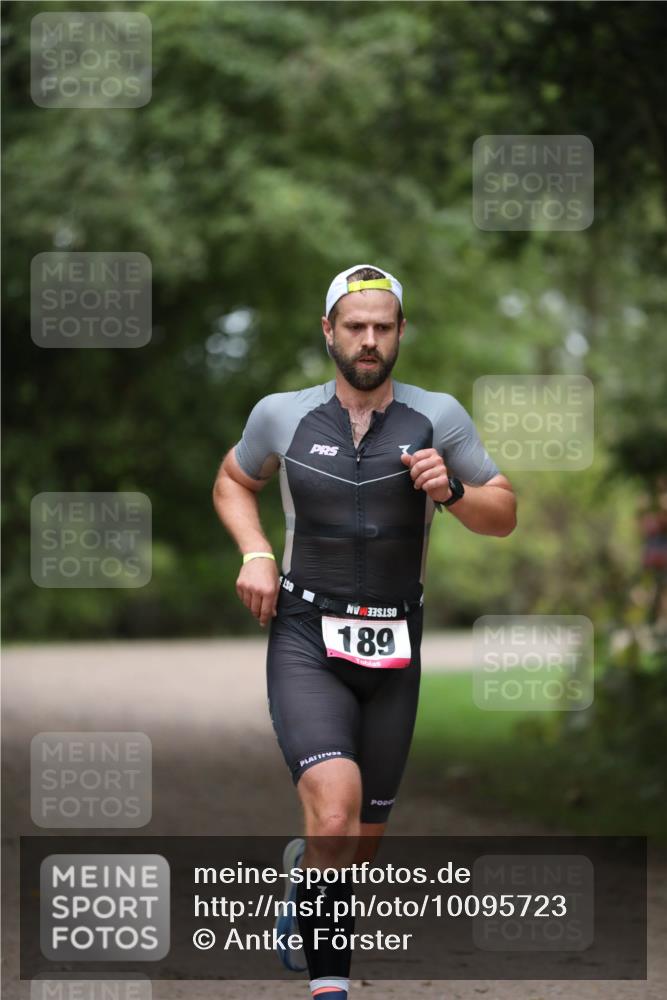 30.08.2026 - Elbe Triathlon Hamburg Antke Förster http://msf.ph/oto/10095723 30.08.2026 10:06:01 Laufen 189 meine-sportfotos.de