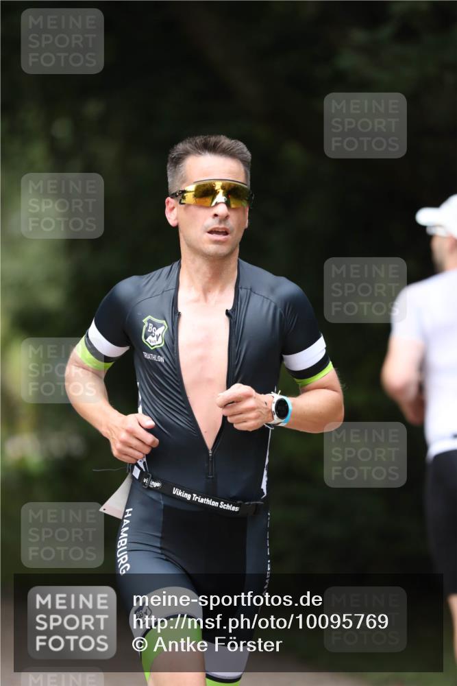30.08.2026 - Elbe Triathlon Hamburg Antke Förster http://msf.ph/oto/10095769 30.08.2026 10:06:33 Laufen  meine-sportfotos.de