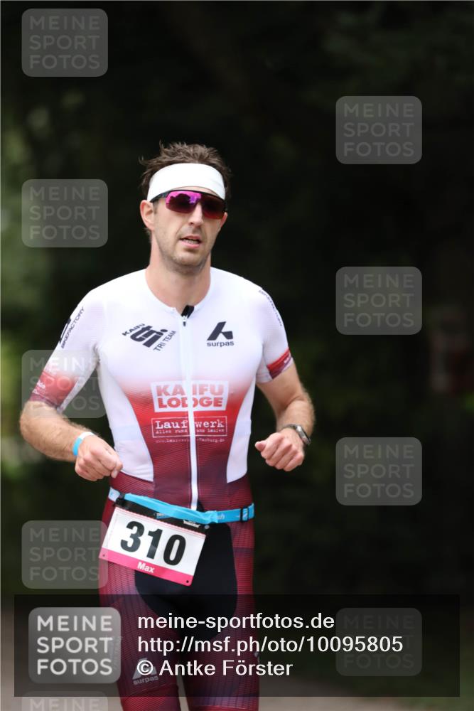 30.08.2026 - Elbe Triathlon Hamburg Antke Förster http://msf.ph/oto/10095805 30.08.2026 10:06:58 Laufen 310 meine-sportfotos.de