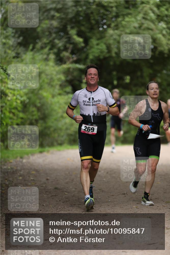30.08.2026 - Elbe Triathlon Hamburg Antke Förster http://msf.ph/oto/10095847 30.08.2026 10:07:55 Laufen 269 meine-sportfotos.de