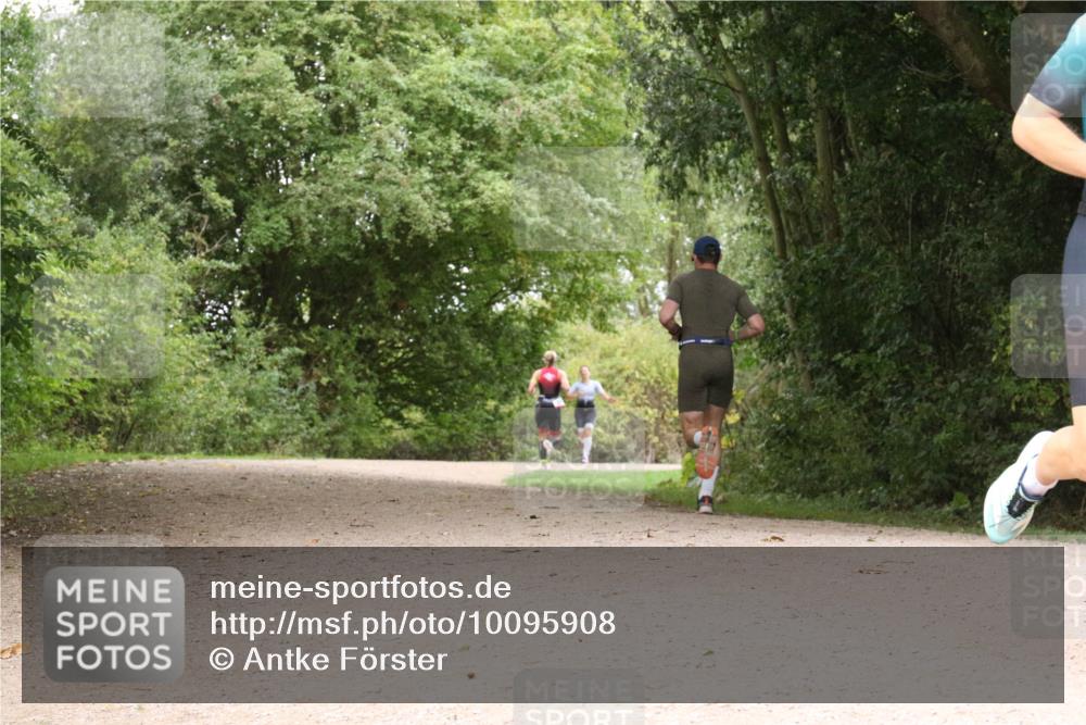 30.08.2026 - Elbe Triathlon Hamburg Antke Förster http://msf.ph/oto/10095908 30.08.2026 10:13:08 Laufen  meine-sportfotos.de