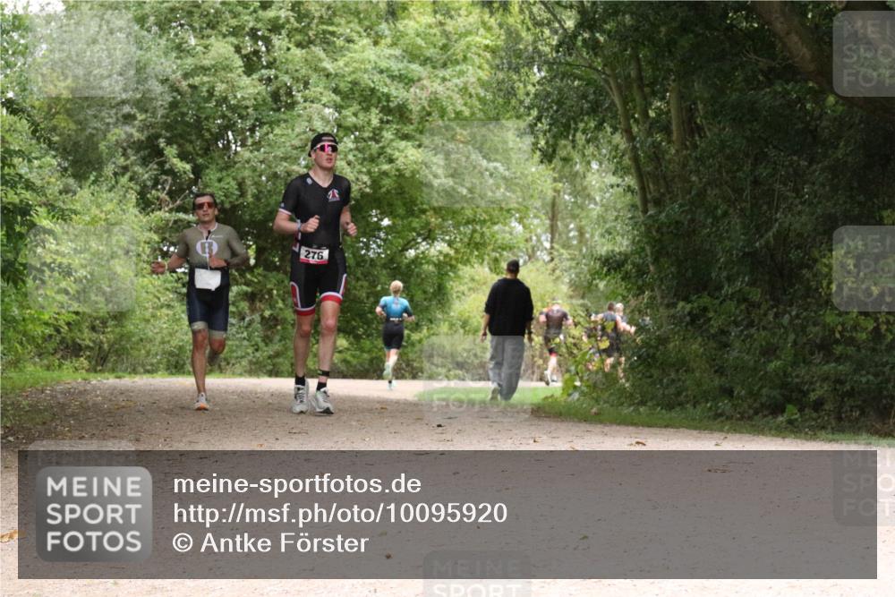 30.08.2026 - Elbe Triathlon Hamburg Antke Förster http://msf.ph/oto/10095920 30.08.2026 10:13:26 Laufen 276 meine-sportfotos.de