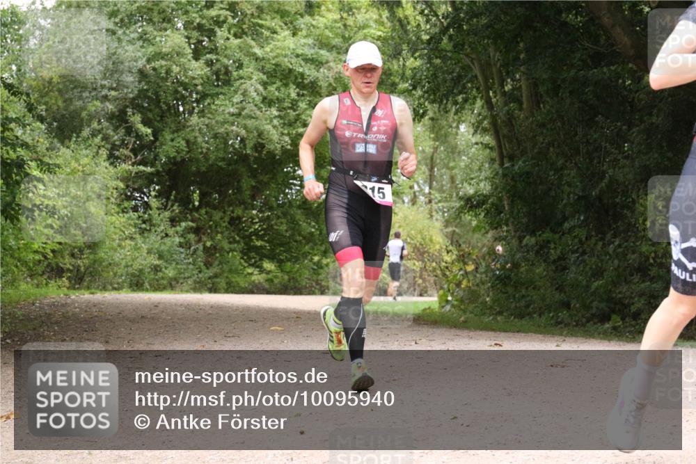 30.08.2026 - Elbe Triathlon Hamburg Antke Förster http://msf.ph/oto/10095940 30.08.2026 10:13:44 Laufen 15 meine-sportfotos.de