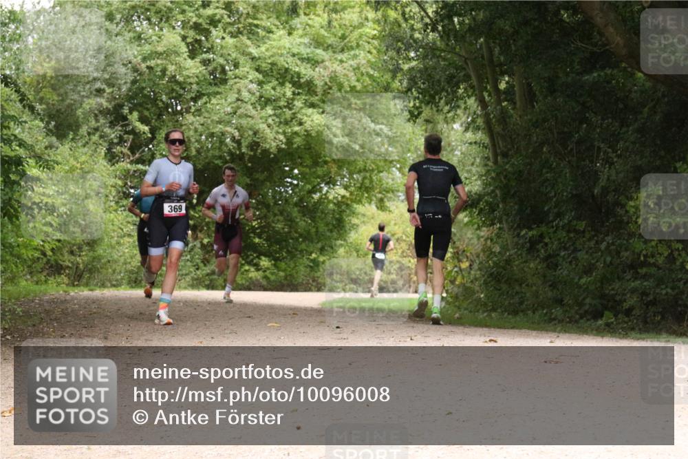 30.08.2026 - Elbe Triathlon Hamburg Antke Förster http://msf.ph/oto/10096008 30.08.2026 10:15:17 Laufen 369 meine-sportfotos.de