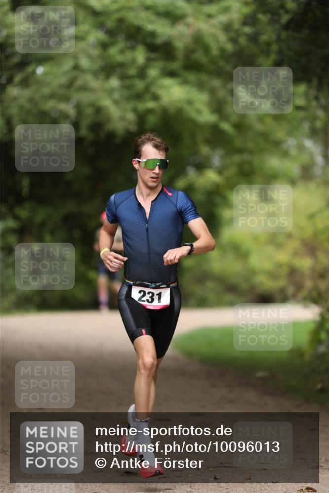 30.08.2026 - Elbe Triathlon Hamburg Antke Förster http://msf.ph/oto/10096013 30.08.2026 10:10:40 Laufen 231 meine-sportfotos.de