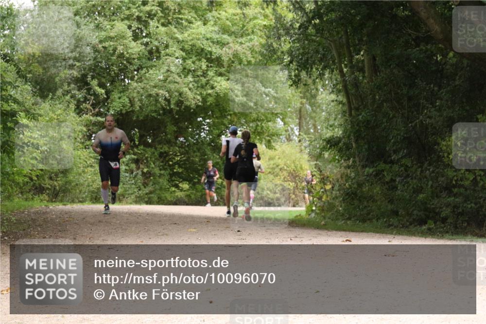 30.08.2026 - Elbe Triathlon Hamburg Antke Förster http://msf.ph/oto/10096070 30.08.2026 10:15:58 Laufen  meine-sportfotos.de