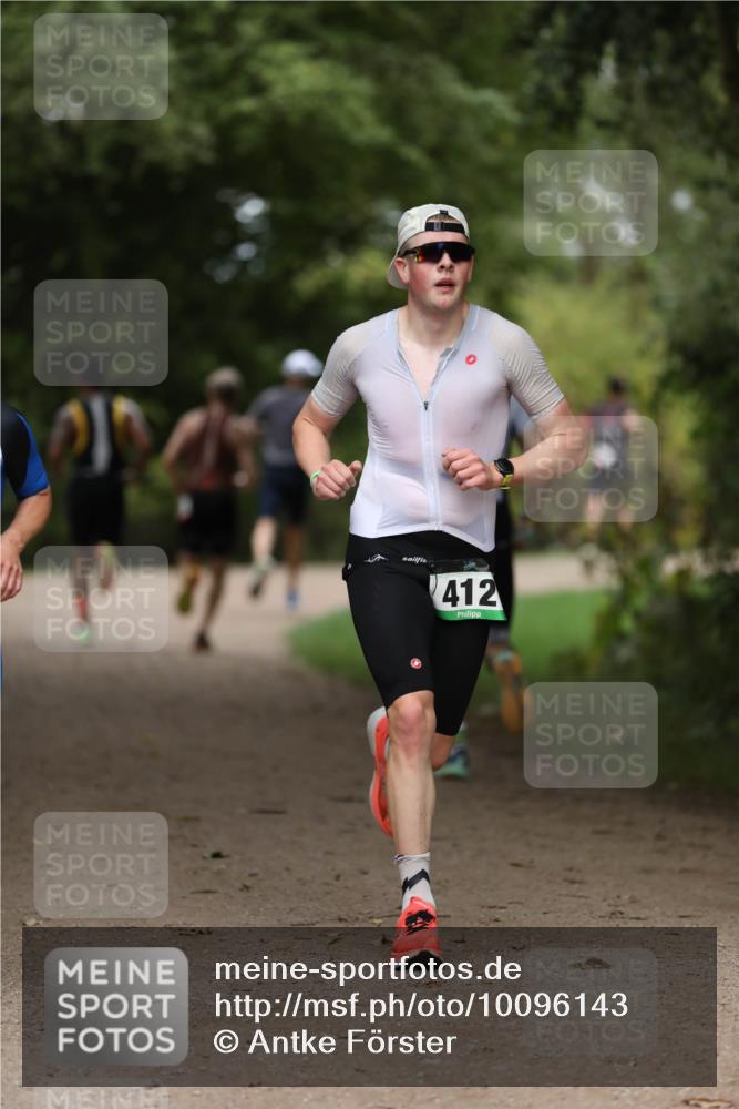 30.08.2026 - Elbe Triathlon Hamburg Antke Förster http://msf.ph/oto/10096143 30.08.2026 10:12:05 Laufen 412 meine-sportfotos.de