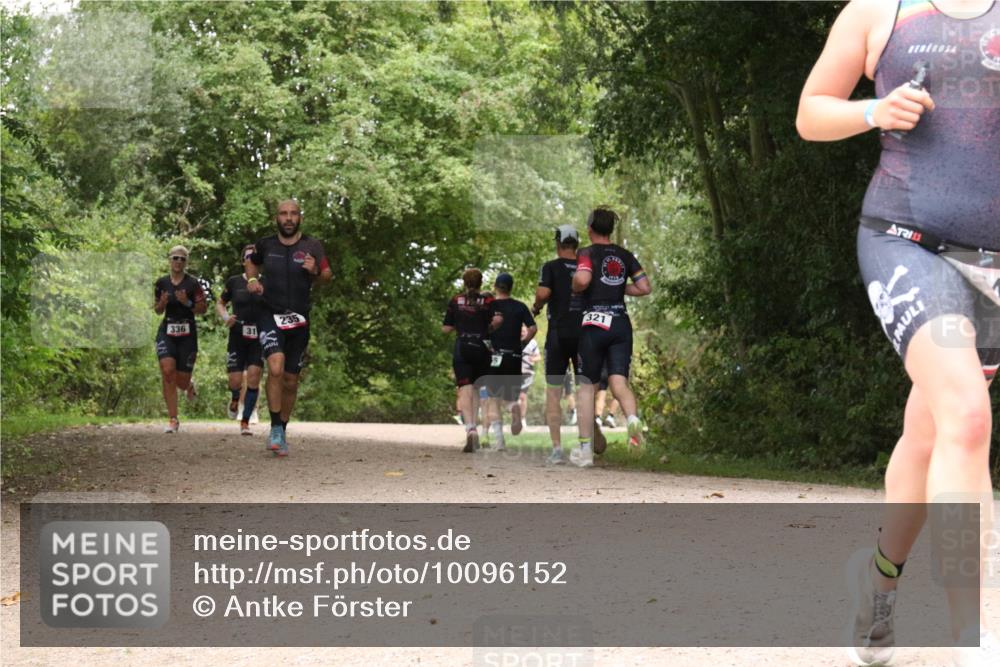 30.08.2026 - Elbe Triathlon Hamburg Antke Förster http://msf.ph/oto/10096152 30.08.2026 10:16:44 Laufen 336, 31, 235, 321 meine-sportfotos.de