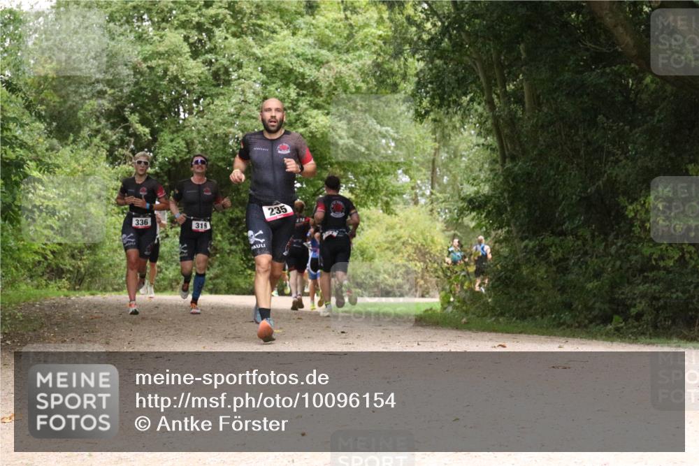 30.08.2026 - Elbe Triathlon Hamburg Antke Förster http://msf.ph/oto/10096154 30.08.2026 10:16:46 Laufen 336, 319, 235 meine-sportfotos.de