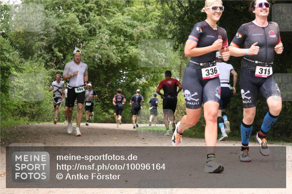 30.08.2026 - Elbe Triathlon Hamburg Antke Förster http://msf.ph/oto/10096164 30.08.2026 10:16:50 Laufen 444, 336, 319 meine-sportfotos.de