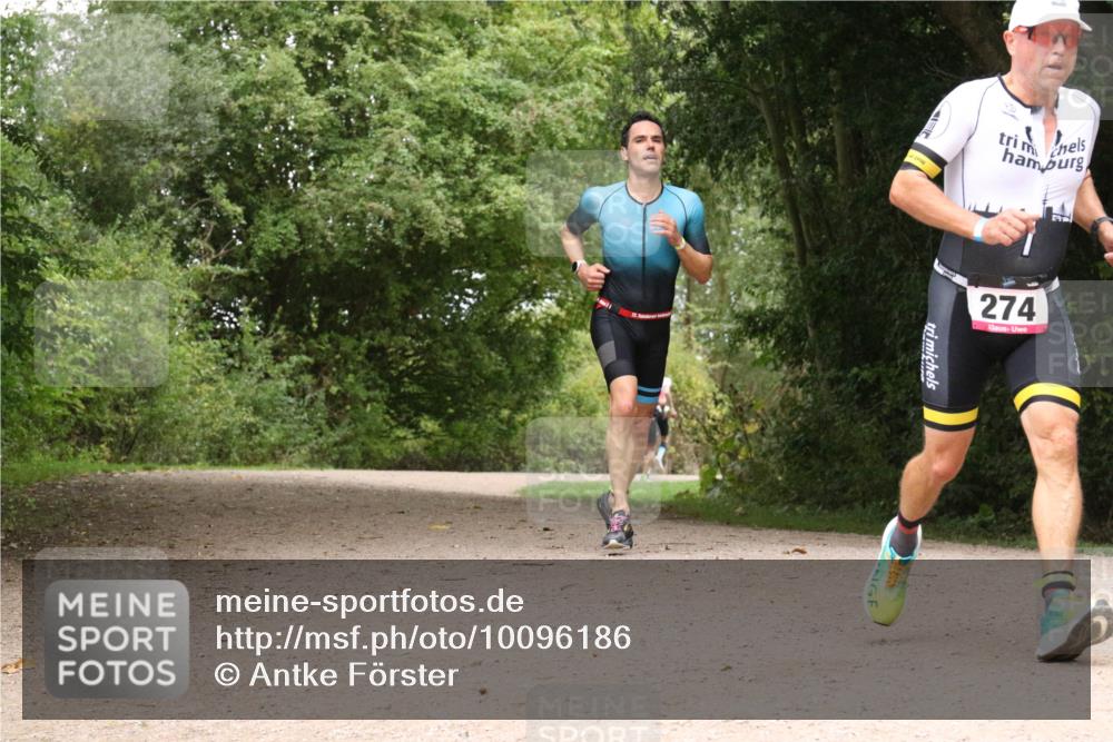30.08.2026 - Elbe Triathlon Hamburg Antke Förster http://msf.ph/oto/10096186 30.08.2026 10:16:59 Laufen 274 meine-sportfotos.de
