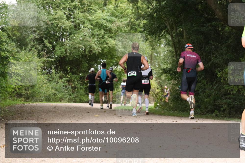 30.08.2026 - Elbe Triathlon Hamburg Antke Förster http://msf.ph/oto/10096208 30.08.2026 10:17:29 Laufen 524, 380 meine-sportfotos.de