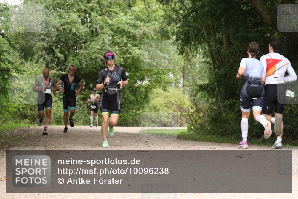 30.08.2026 - Elbe Triathlon Hamburg Antke Förster http://msf.ph/oto/10096238 30.08.2026 10:17:51 Laufen  meine-sportfotos.de