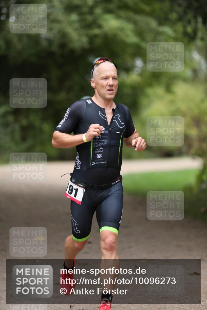 30.08.2026 - Elbe Triathlon Hamburg Antke Förster http://msf.ph/oto/10096273 30.08.2026 10:14:08 Laufen 91 meine-sportfotos.de