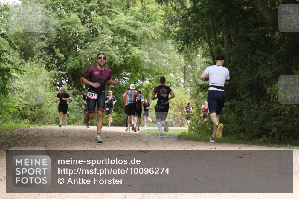 30.08.2026 - Elbe Triathlon Hamburg Antke Förster http://msf.ph/oto/10096274 30.08.2026 10:18:51 Laufen 301 meine-sportfotos.de