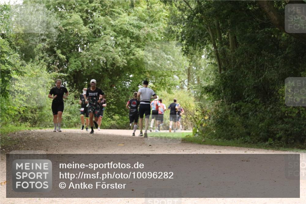 30.08.2026 - Elbe Triathlon Hamburg Antke Förster http://msf.ph/oto/10096282 30.08.2026 10:18:54 Laufen  meine-sportfotos.de