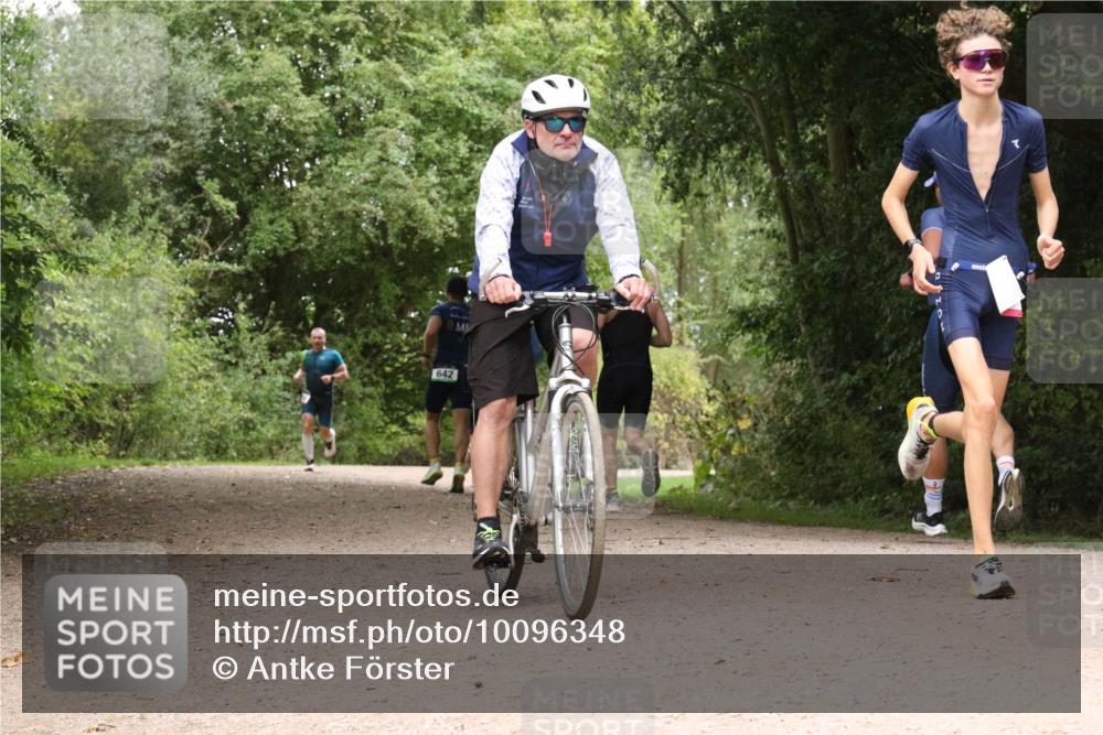 30.08.2026 - Elbe Triathlon Hamburg Antke Förster http://msf.ph/oto/10096348 30.08.2026 10:19:58 Laufen 642 meine-sportfotos.de