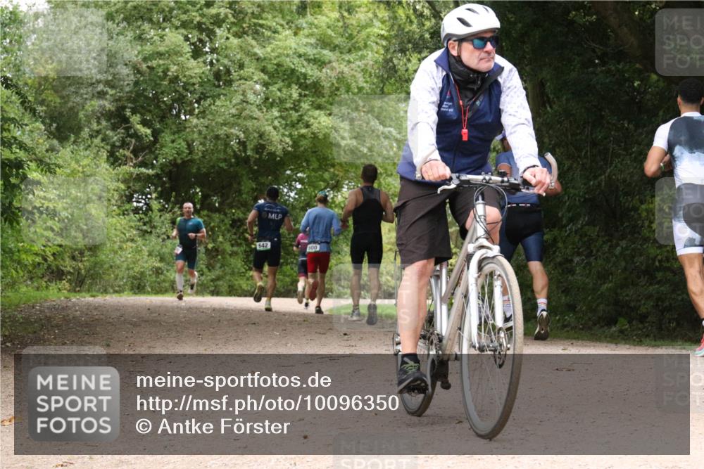30.08.2026 - Elbe Triathlon Hamburg Antke Förster http://msf.ph/oto/10096350 30.08.2026 10:19:59 Laufen 642, 600 meine-sportfotos.de