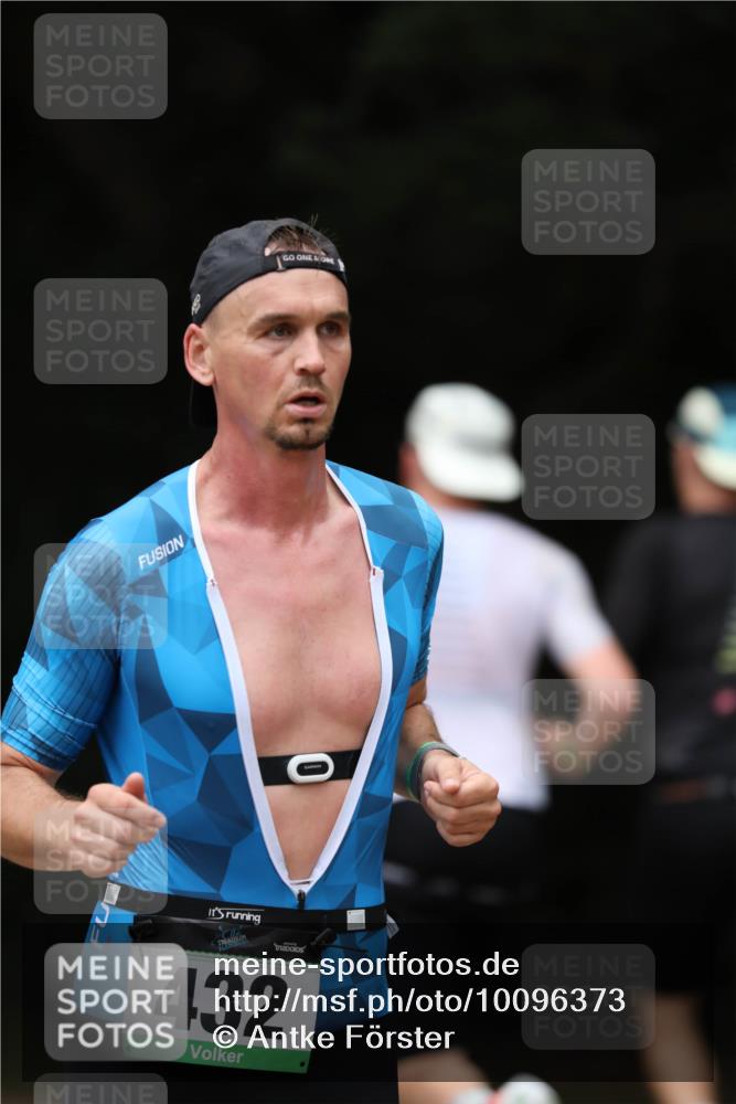 30.08.2026 - Elbe Triathlon Hamburg Antke Förster http://msf.ph/oto/10096373 30.08.2026 10:15:58 Laufen 432 meine-sportfotos.de