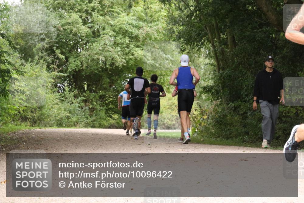 30.08.2026 - Elbe Triathlon Hamburg Antke Förster http://msf.ph/oto/10096422 30.08.2026 10:21:32 Laufen  meine-sportfotos.de