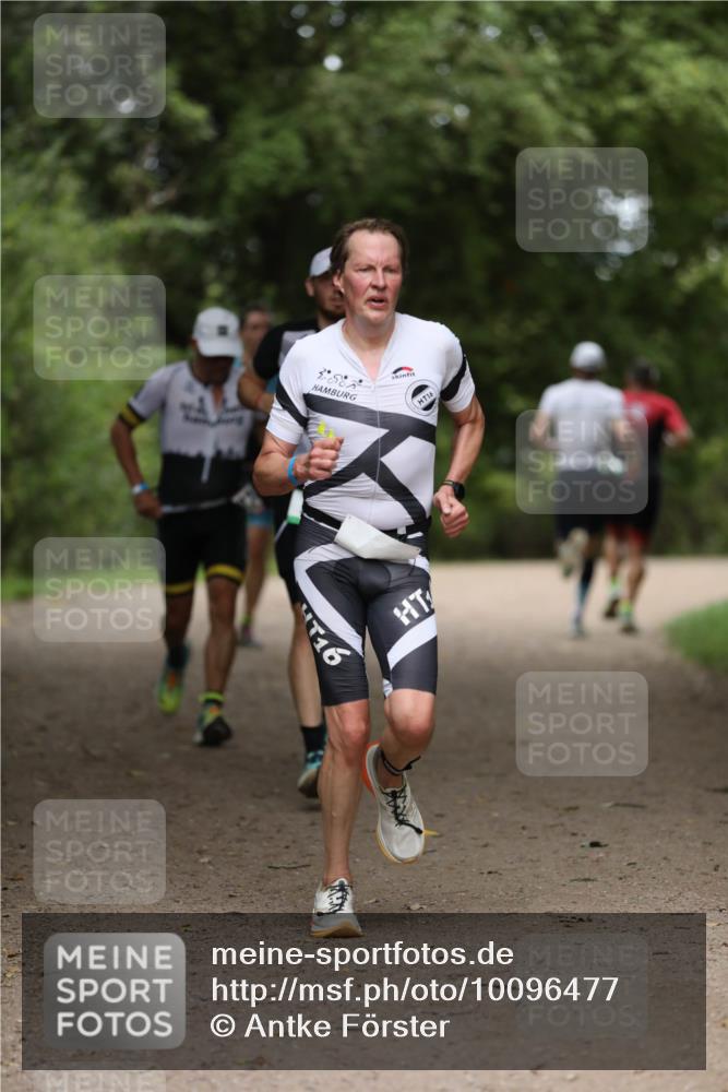 30.08.2026 - Elbe Triathlon Hamburg Antke Förster http://msf.ph/oto/10096477 30.08.2026 10:16:54 Laufen 16, 16 meine-sportfotos.de