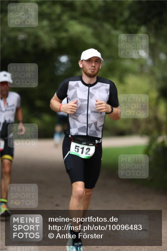 30.08.2026 - Elbe Triathlon Hamburg Antke Förster http://msf.ph/oto/10096483 30.08.2026 10:16:56 Laufen 512 meine-sportfotos.de