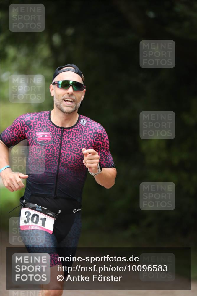 30.08.2026 - Elbe Triathlon Hamburg Antke Förster http://msf.ph/oto/10096583 30.08.2026 10:18:53 Laufen 301 meine-sportfotos.de