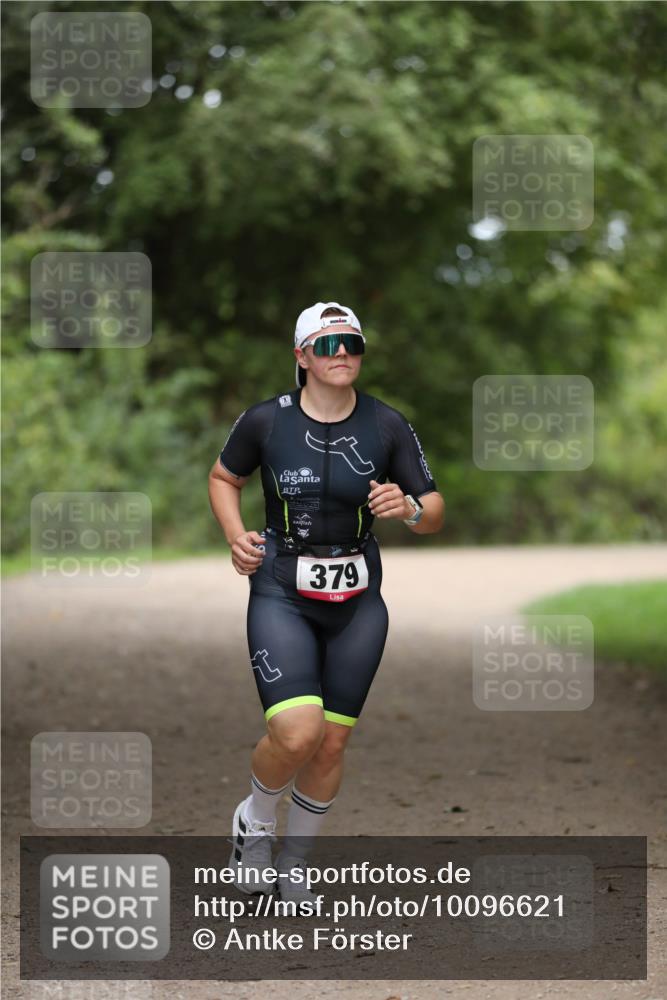 30.08.2026 - Elbe Triathlon Hamburg Antke Förster http://msf.ph/oto/10096621 30.08.2026 10:19:24 Laufen 379 meine-sportfotos.de