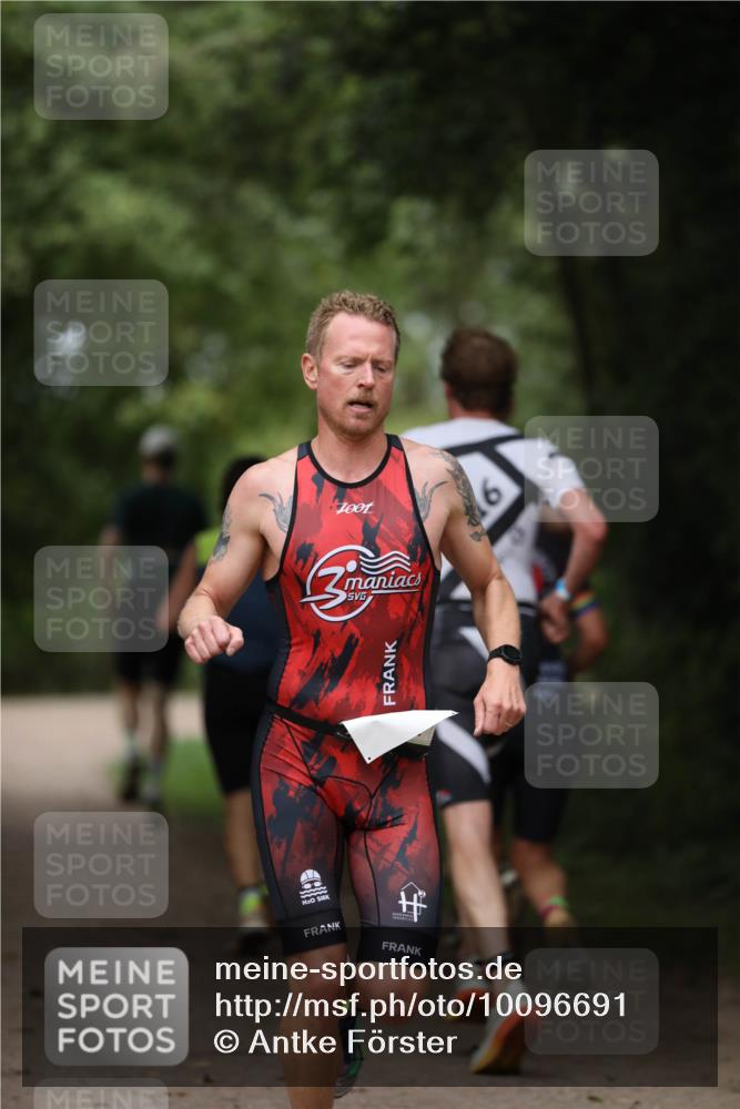 30.08.2026 - Elbe Triathlon Hamburg Antke Förster http://msf.ph/oto/10096691 30.08.2026 10:20:59 Laufen 2, 100, 111 meine-sportfotos.de